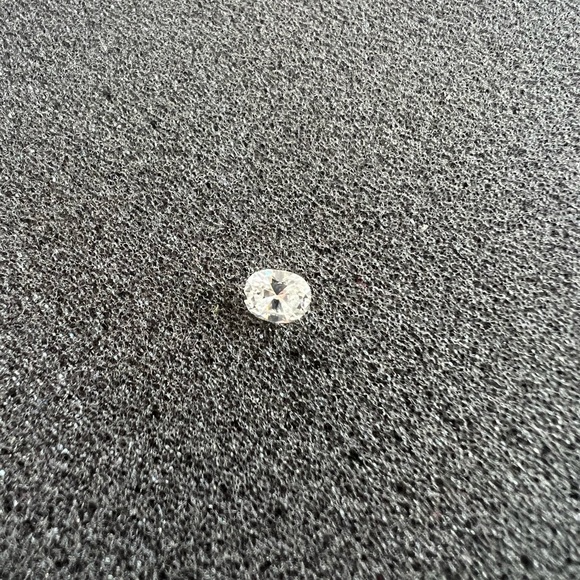 ENGAGEMENT RING WITH HIGH QUALITY DIAMOND (LOOSE) - Picture 4 of 7